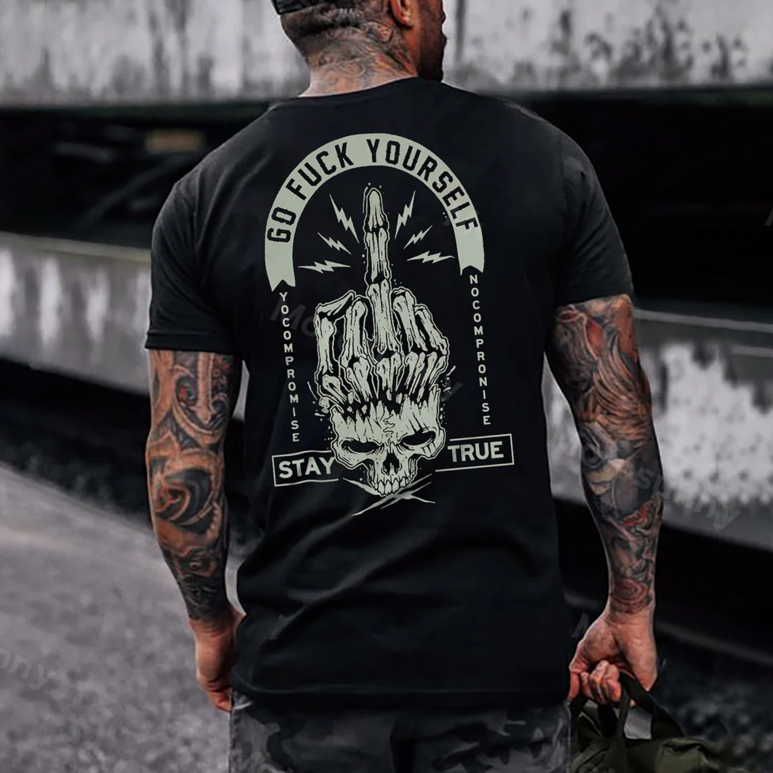 GO FUCK YOURSELF SAY TRUE Skull Letter Graphic Black Print T-shirt