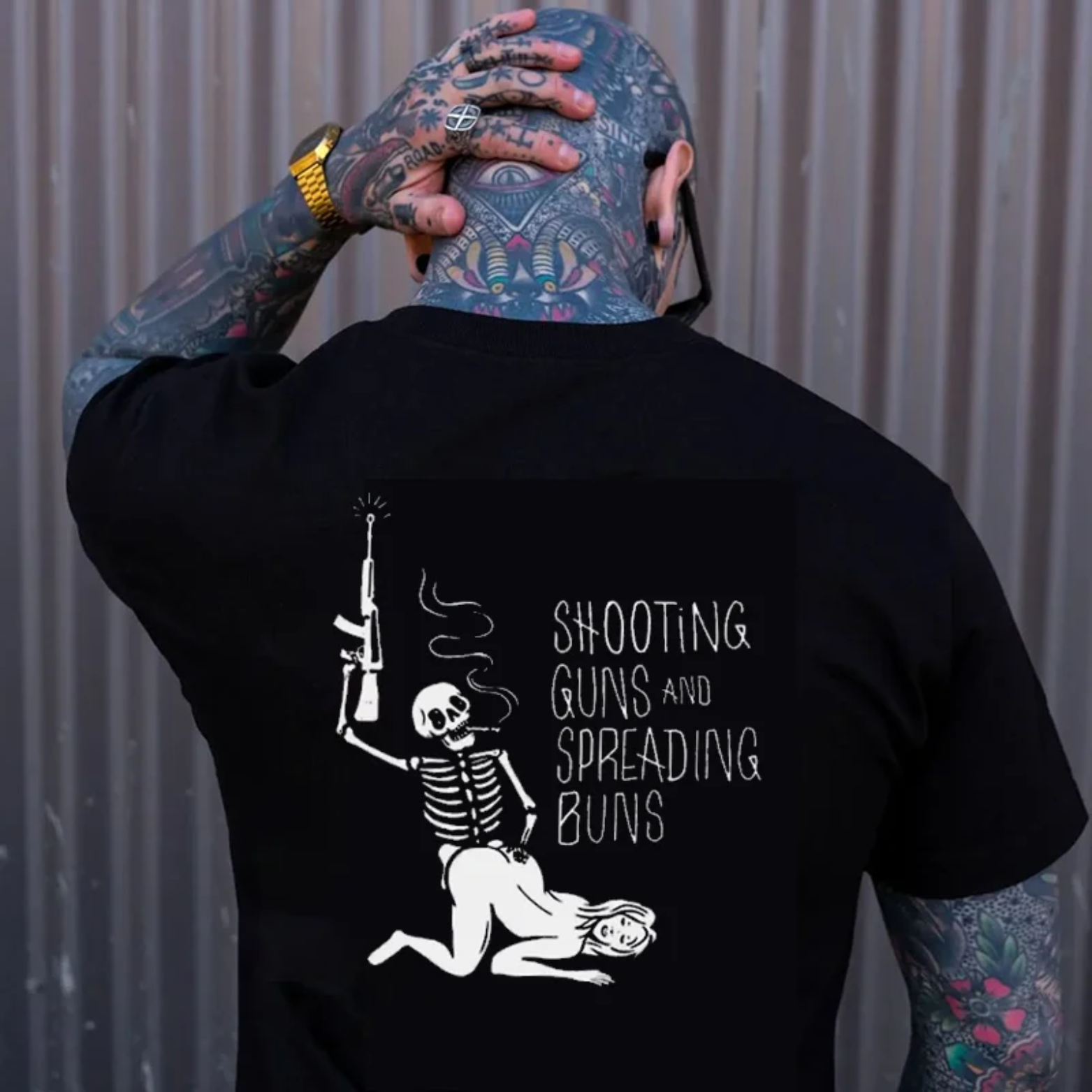 SHOOTING GUNS AND SPREADING BUNS Skull with Sexy Lady Print T-shirt