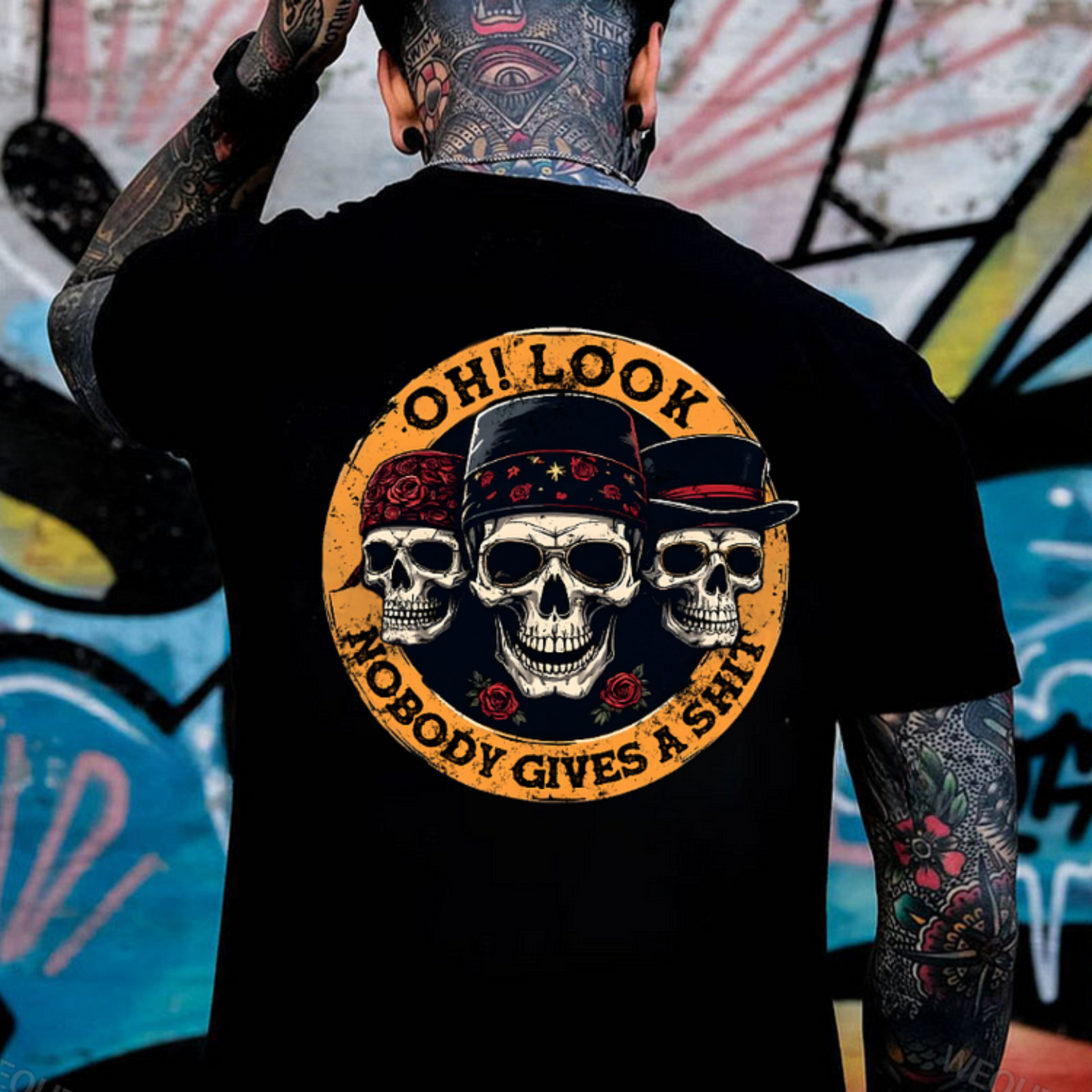 Oh,Look! Nobody Gives A Shit Print T-Shirt