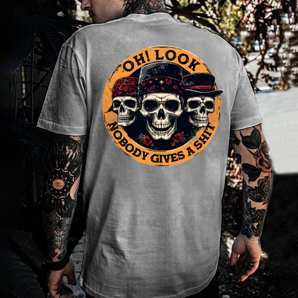 Oh,Look! Nobody Gives A Shit Print T-Shirt