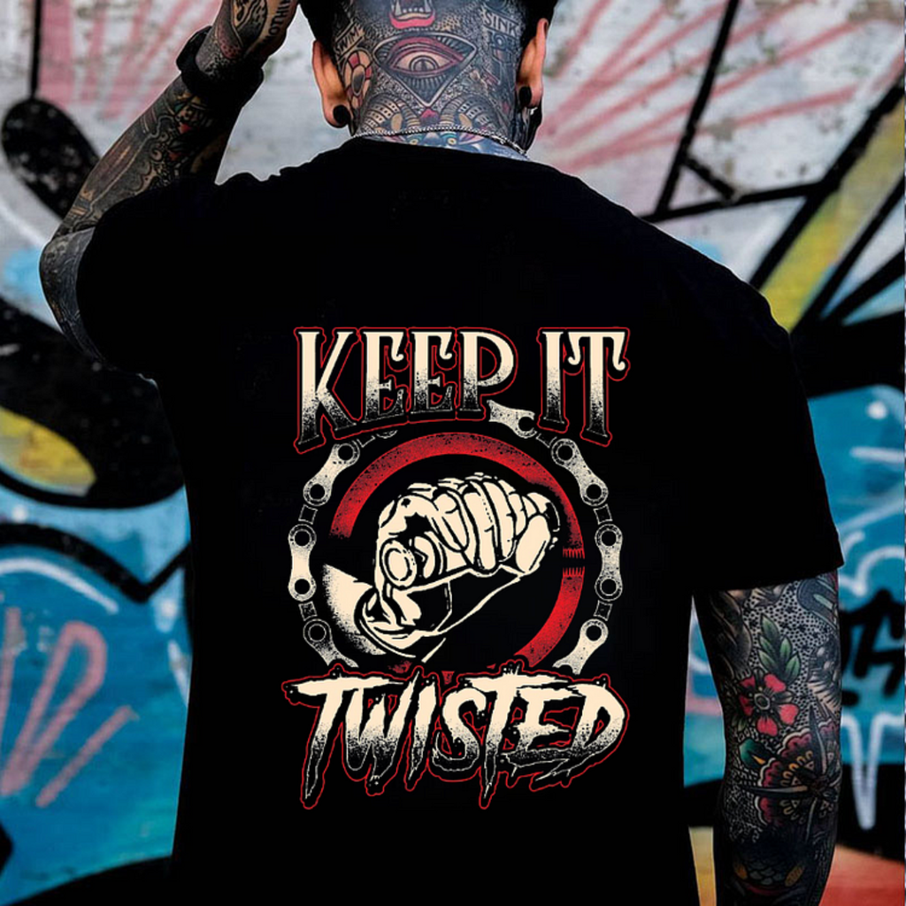 KEEP IT TWISTED Print T-shirt