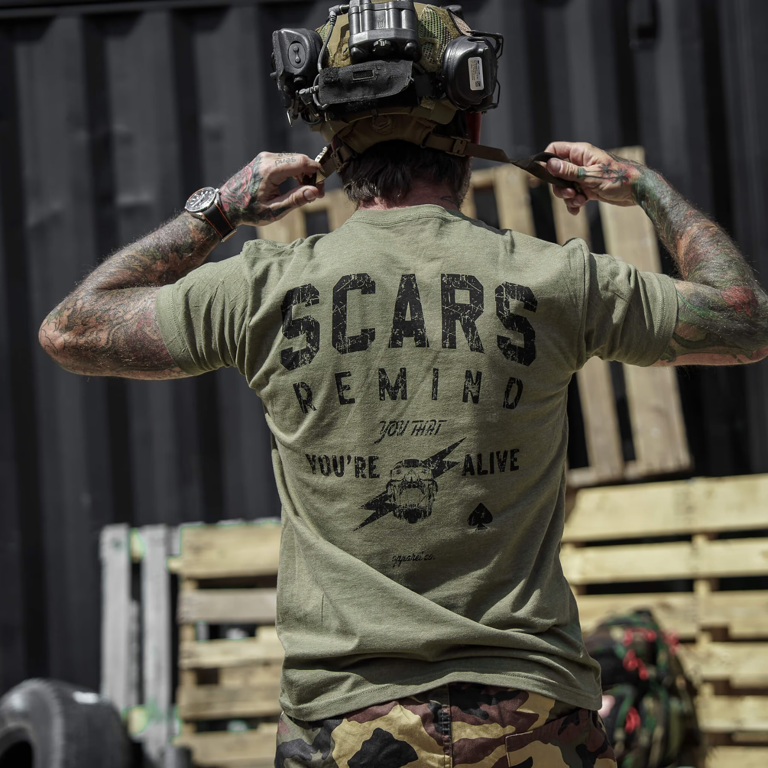 Scars Remind You That You're Alive Men's T-Shirt
