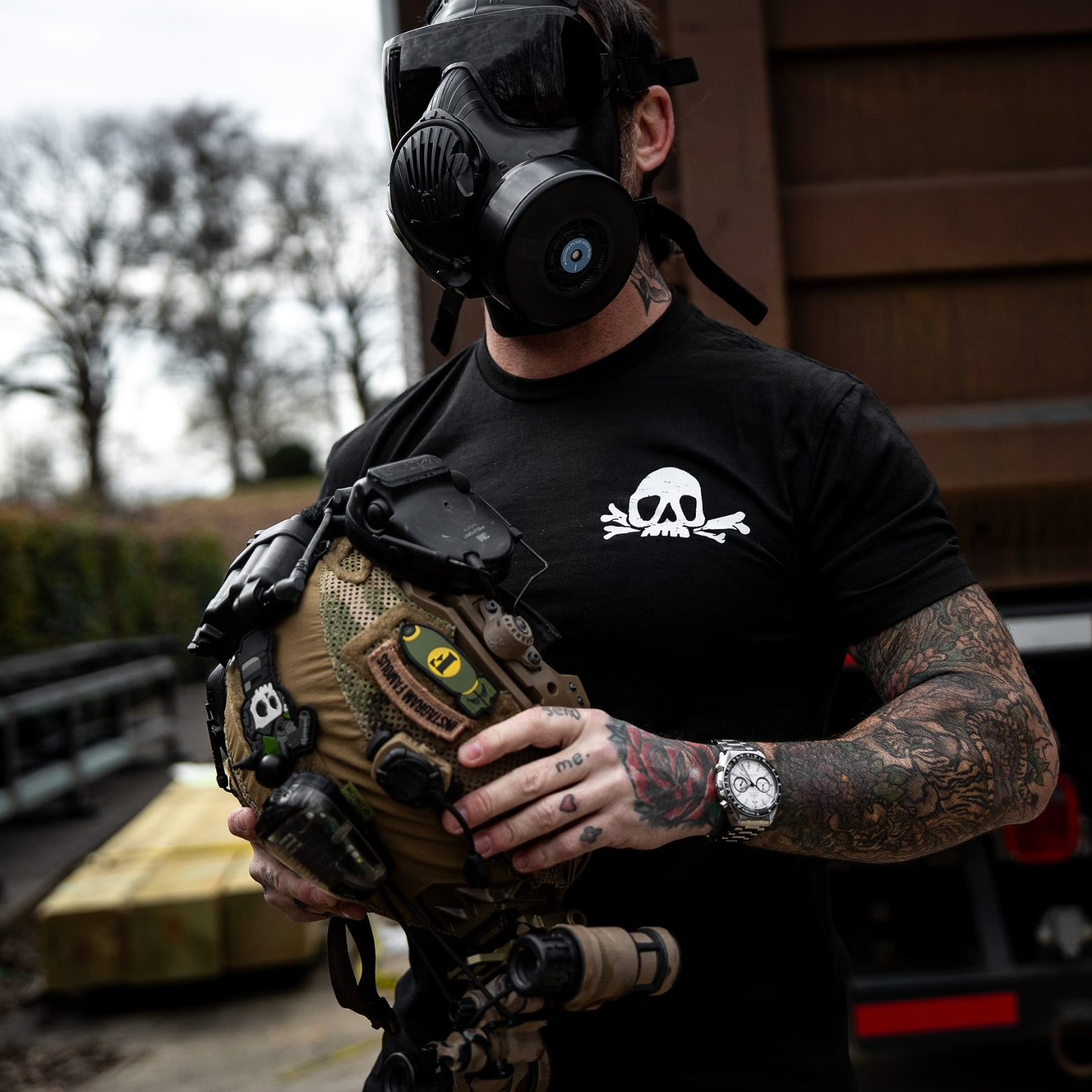 Nobody Is Coming To Save You Skull Men's T-Shirt