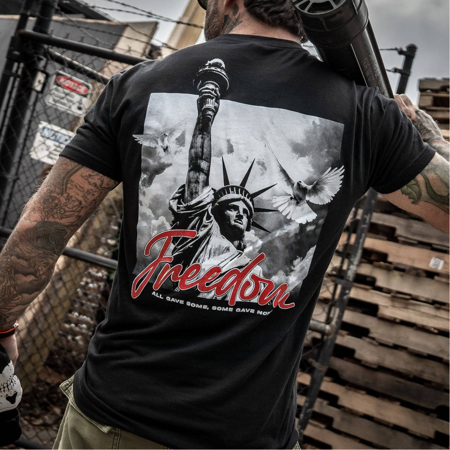 Freedom Statue Men's T-Shirt