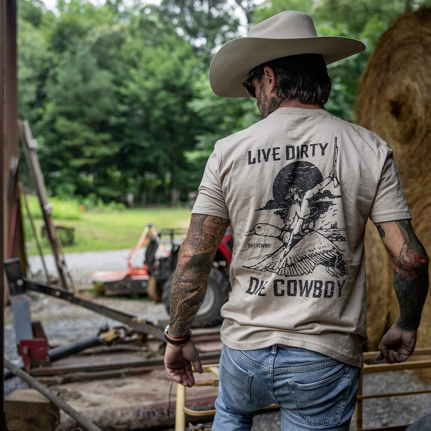 Live Dirty. Die Cowboy Men's T-Shirt