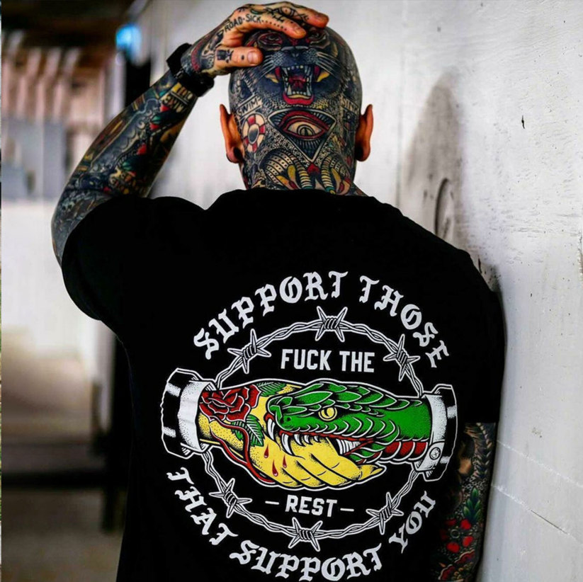 SUPPORT THOSE THAT SUPPORT YOU Snake Graphic Print T-shirt