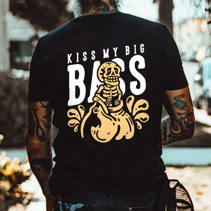 KISS MY BIG BASS Poor Skull Black Print T-shirt