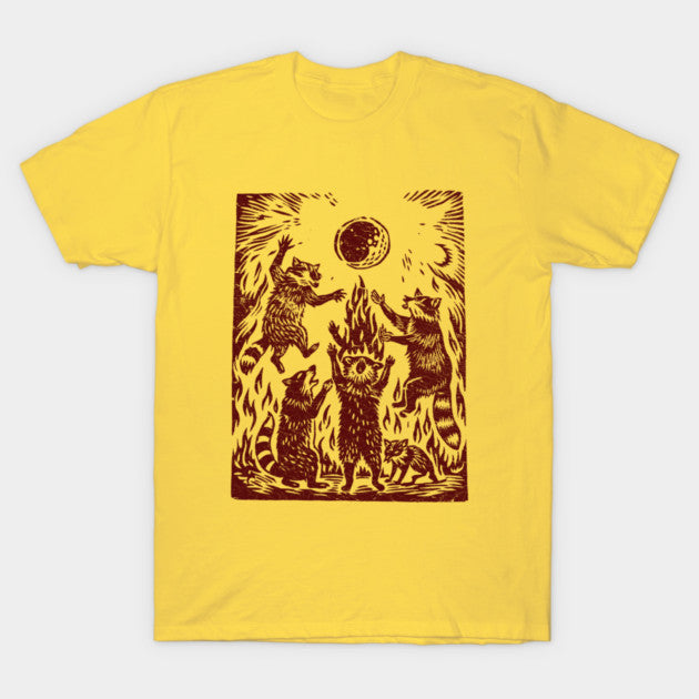 Vintage Raccoon bonfire Shirt, Retro T-Shirt, Retro 90s Linocut TShirt, Funny Gag Gift Tee, Trash Creatures Meme T-Shirt