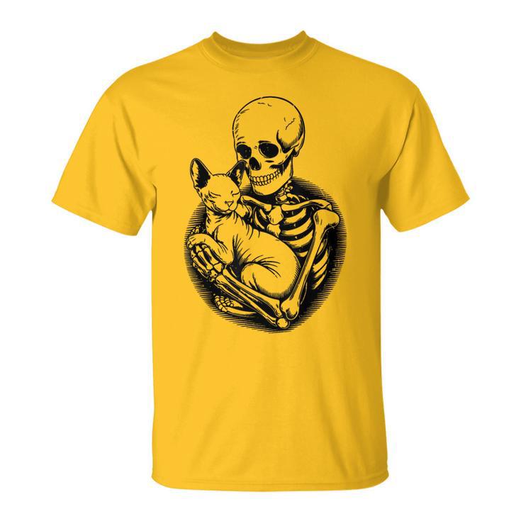 Skeleton Hugging Sphynx Cat Halloween Mom Dad Vintage T-Shirt